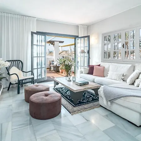 Apartment Exclusive Vintage Serenade In Aldea Blanca - Walking Distance To Centro Plaza Marbella