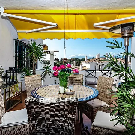 Apartment Exclusive Vintage Serenade In Aldea Blanca - Walking Distance To Centro Plaza Marbella