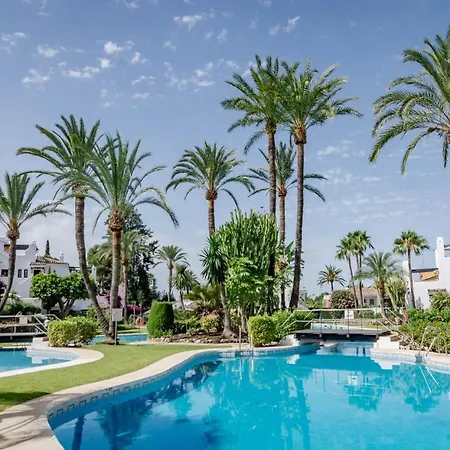 Exclusive Vintage Serenade In Aldea Blanca - Walking Distance To Centro Plaza Apartment *